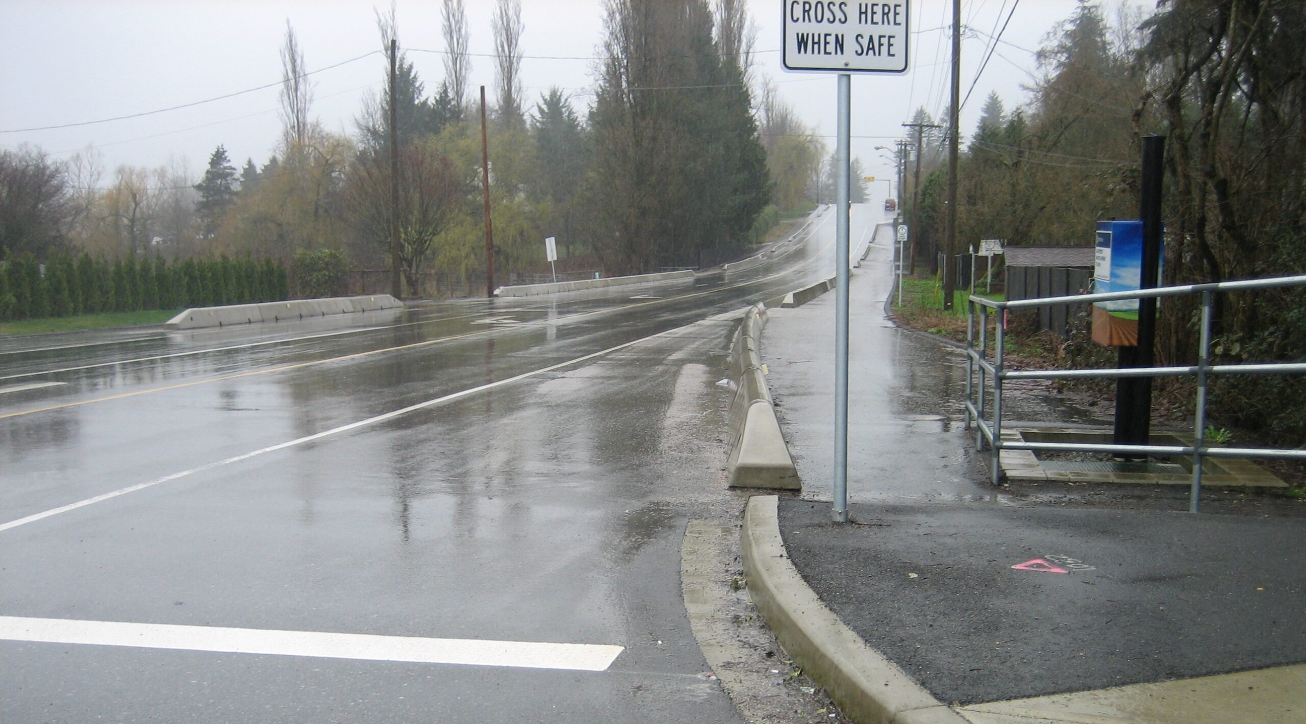 240St at 102Ave sign facing wrong direction2 240St at 102Ave sign facing wrong direction2